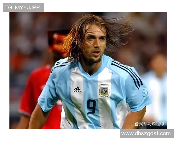 未曾登顶的足球传奇 永不言败的冠军梦